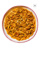 erişteli yeşil mercimek yemeği.